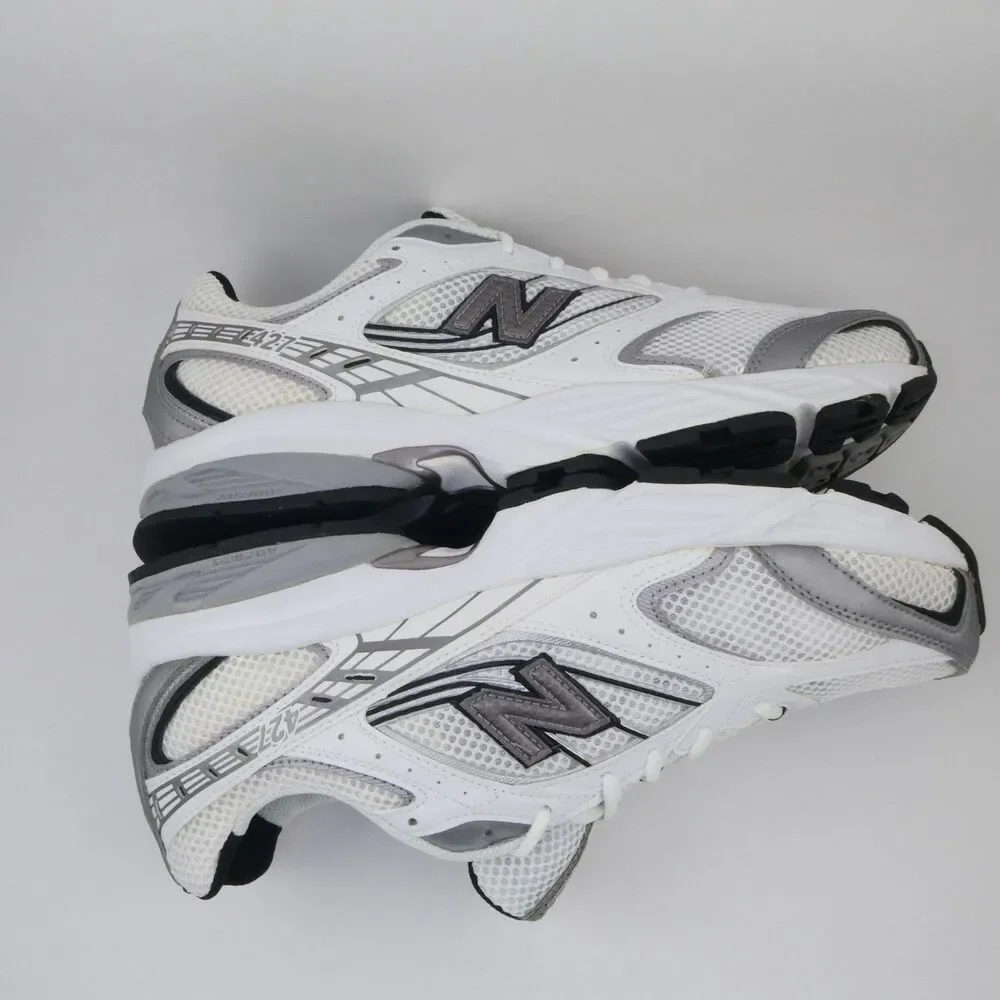 RARE Vintage New Balance MRE427WB Men's 10 2E Wide Running Shoes White Gray